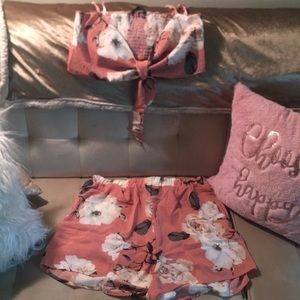 Summer time fine short set